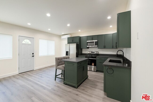 Building Photo - 19604 Monarch Ridge Dr