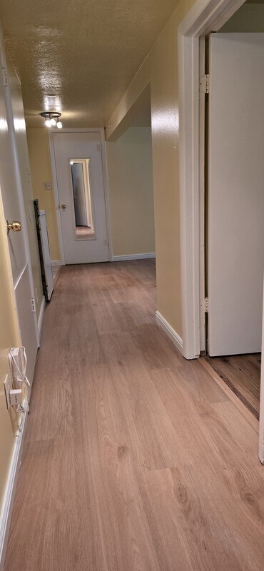 Building Photo - 1057 S 900 E