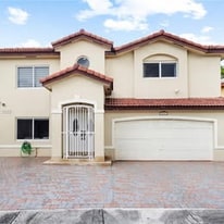 Building Photo - 15823 SW 79th St