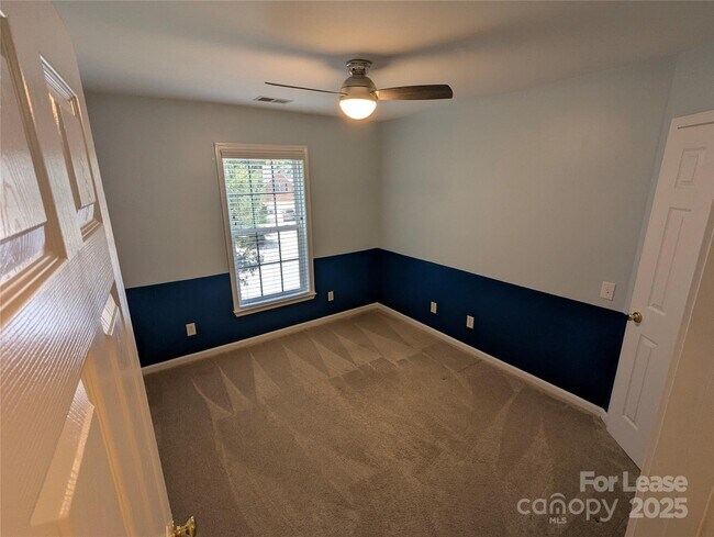 Building Photo - 7711 Epping Forest Dr
