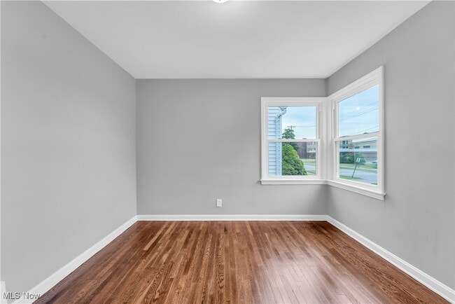 Building Photo - 22750 Tracy Ave