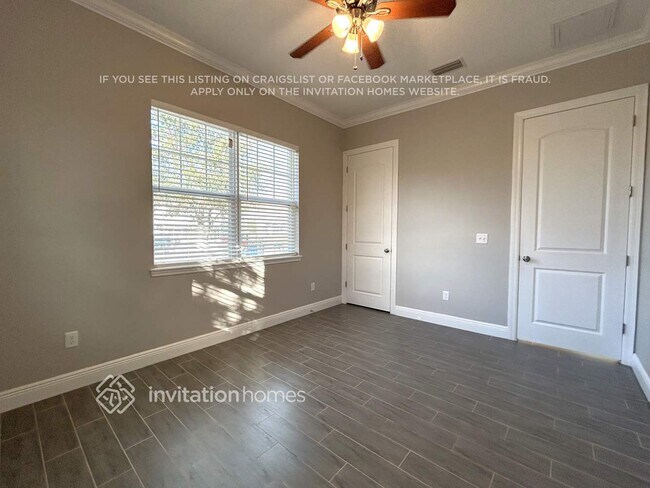 Building Photo - 1453 Pierce St