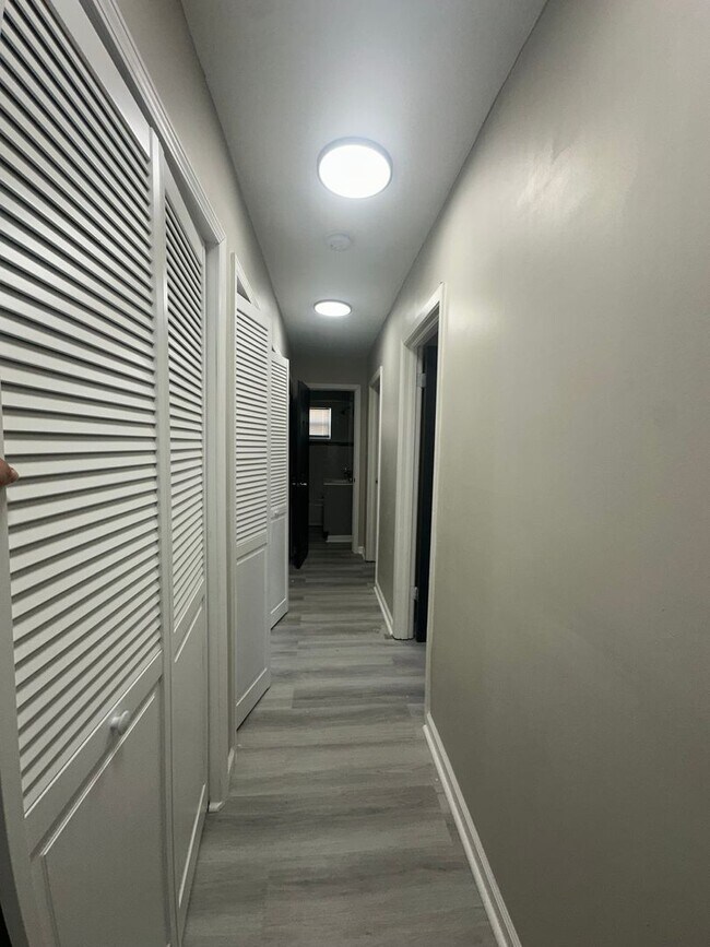 Building Photo - Live in Style at Bellagio East Living I: C...