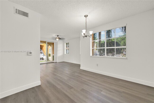 Building Photo - 2080 W Preserve Way