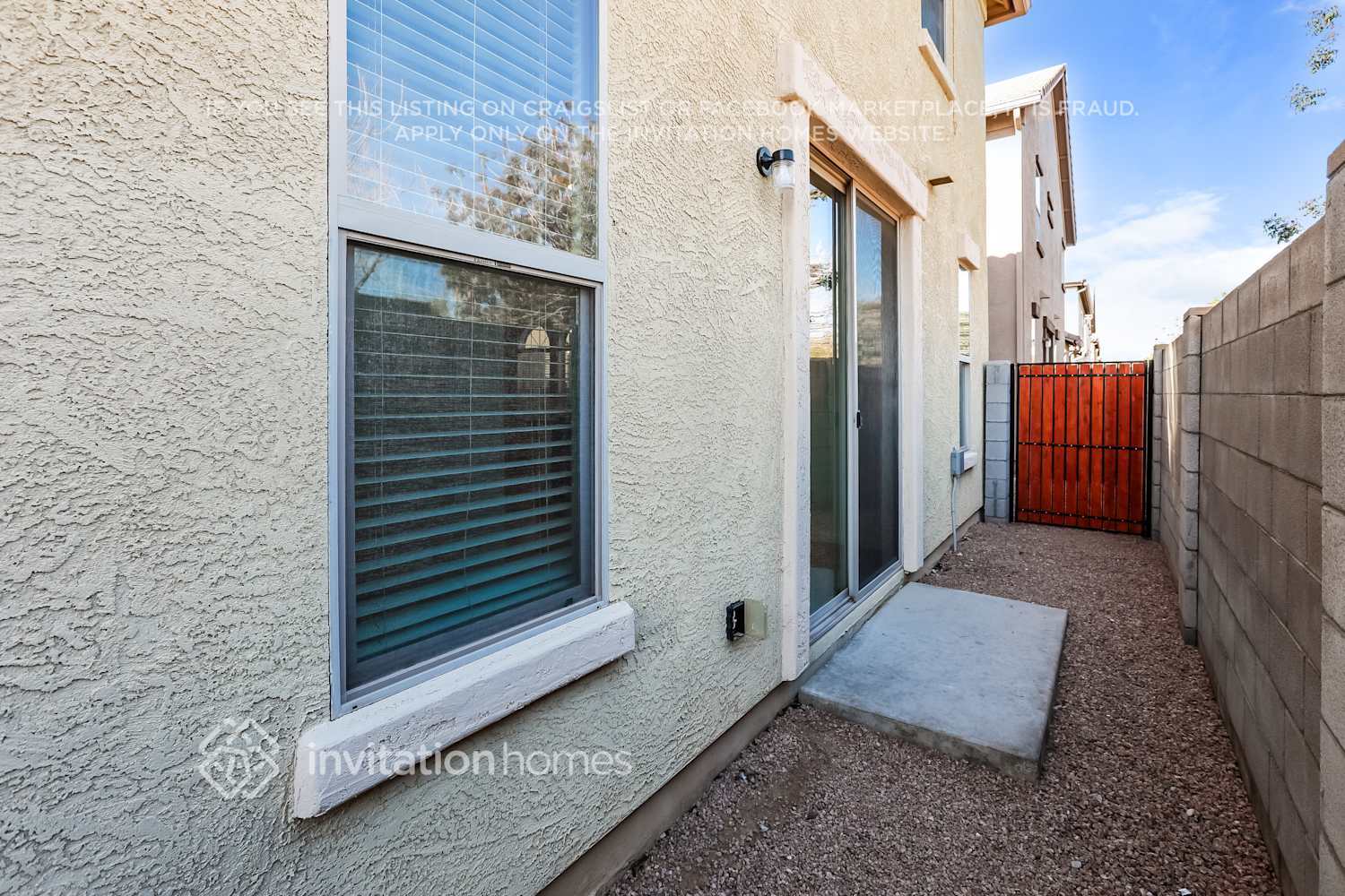 Building Photo - 1447 S Ponderosa Dr