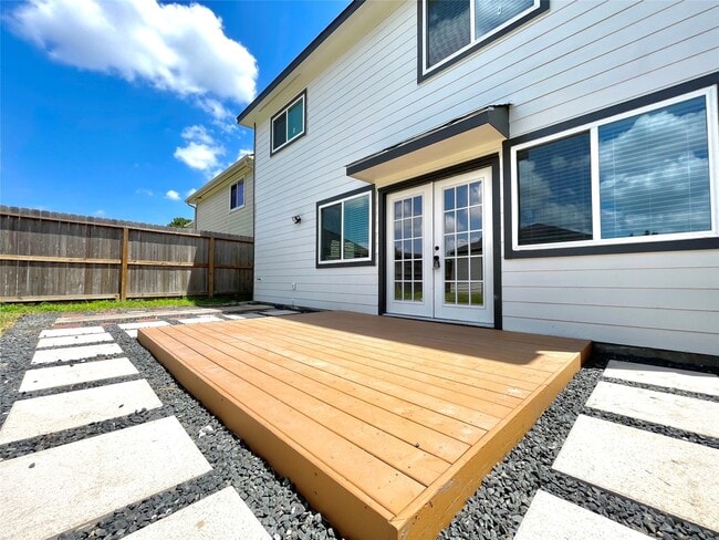 Building Photo - 20919 Hall Colony Ct