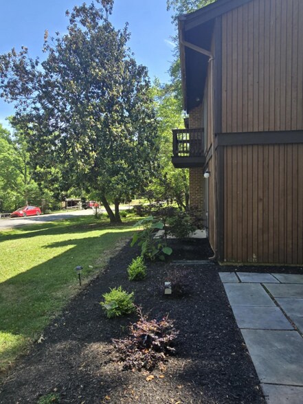 Building Photo - 6277 Occoquan Forest Dr