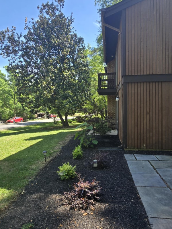 Building Photo - 6277 Occoquan Forest Dr