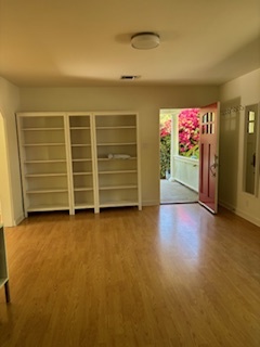 living room - 4969 Vincent Ave