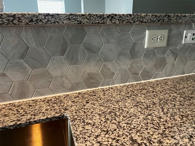 Building Photo - 2706 Piney Lake Ct