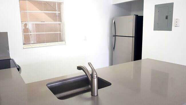 Building Photo - 7727 SW 86th St