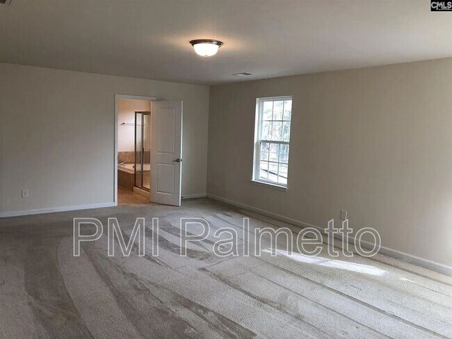 Building Photo - 108 Ashford Way