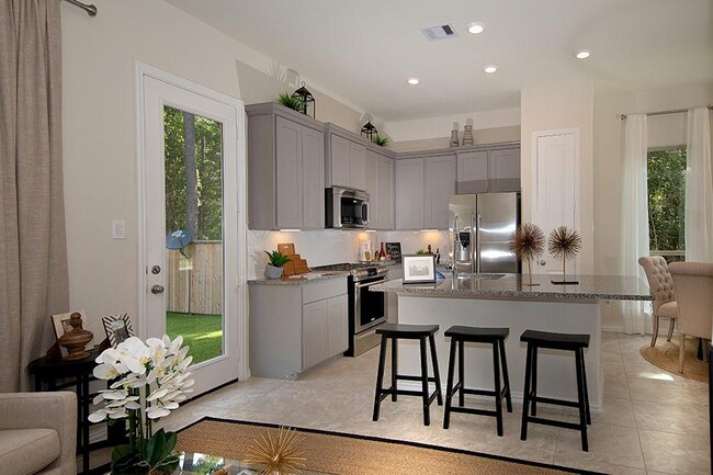 Building Photo - 215 Moon Dance Ct