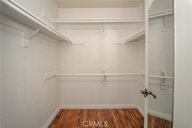Building Photo - 11123 Woodview Dr