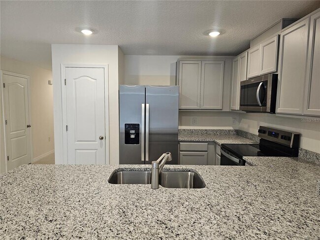 Building Photo - 2943 Brie Hammock Bnd