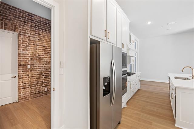 Building Photo - 4436 Burge Ave