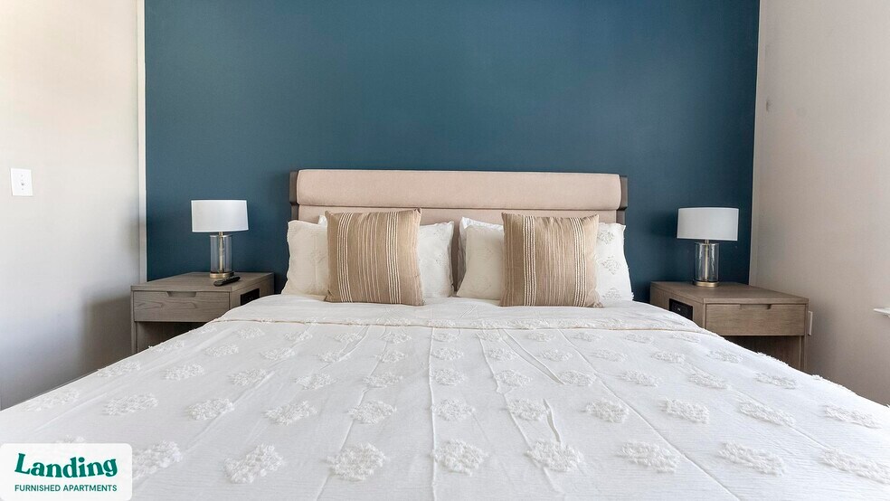 Building Photo - 195 N Creek Dr