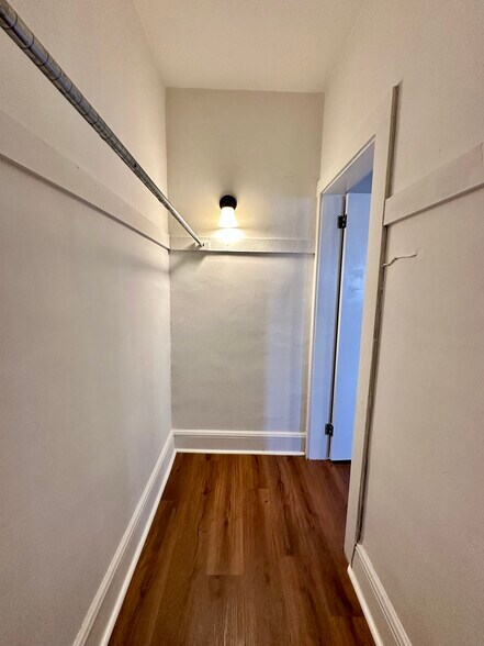 Building Photo - 167 N 15th St