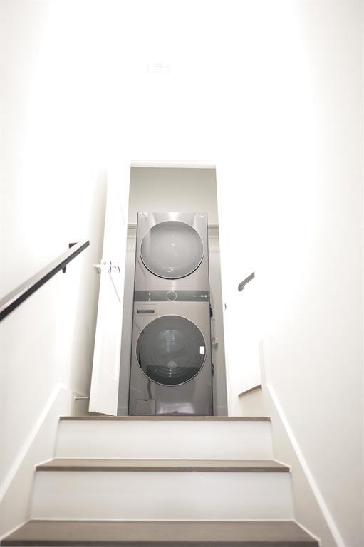 Building Photo - 264 Pullman Ct