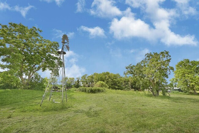 Building Photo - 4606 Pine Meadow Dr