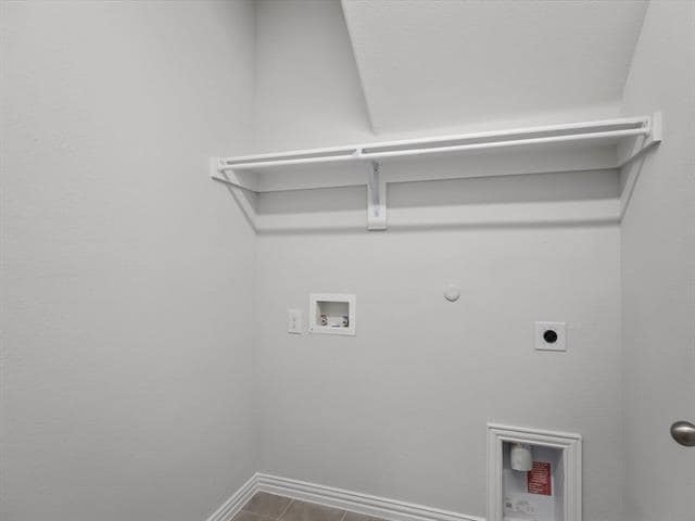 Building Photo - 2036 Almassera Dr