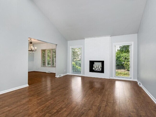 Building Photo - 5110 Dunes Ct