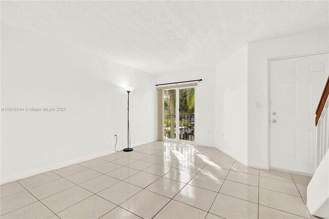 Building Photo - 675 NW 85th Ct