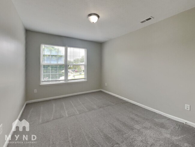 Building Photo - 8042 Loveridge Drive