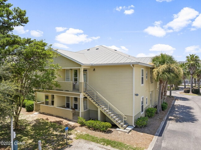 Building Photo - 11 S Wildflower Dr