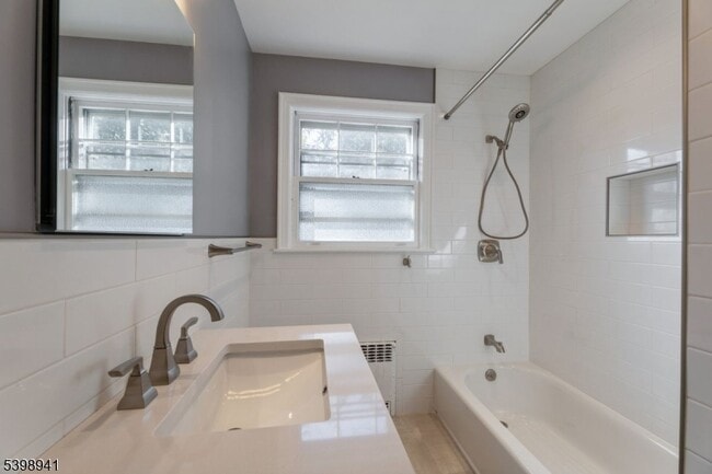 Building Photo - 57 Essex Ave