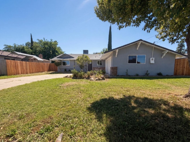 Building Photo - 1128 Hobart Dr