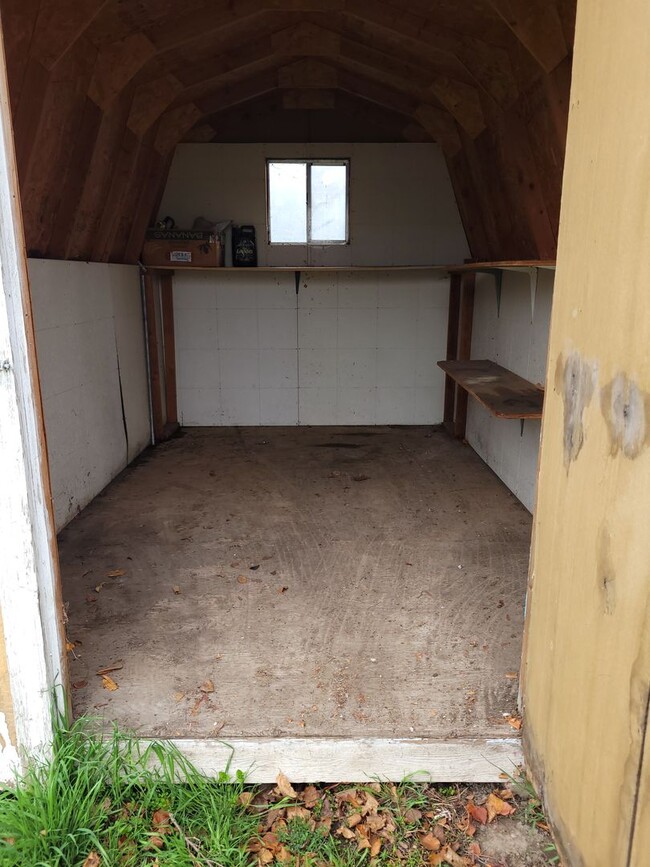 Building Photo - Adorable 3 bedroom 1.5 bathroom house for ...