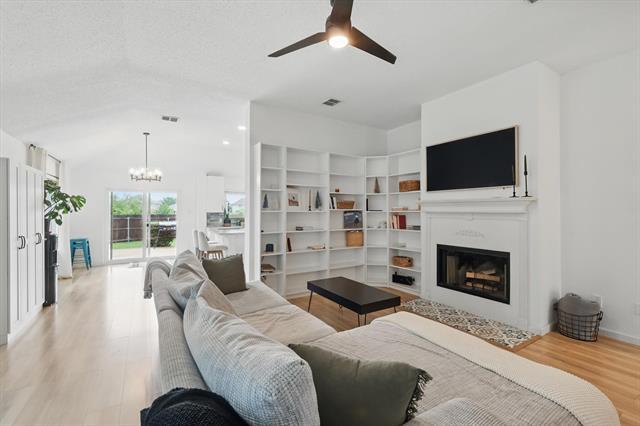Building Photo - 8612 Arcadia Park Dr