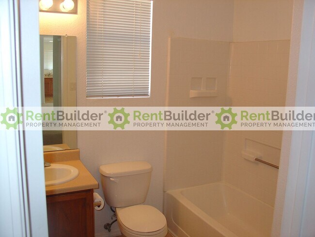 Building Photo - ***WINTER SPECIAL - LOWER PRICE FOR AN 18 MONTH LEASE TERM!!***