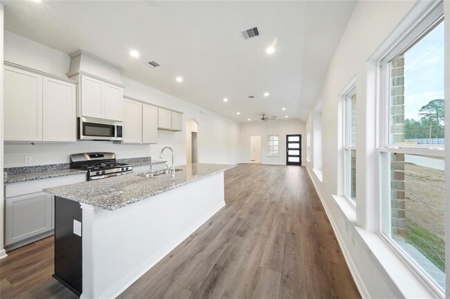 Building Photo - 11703 Eclipse Dr