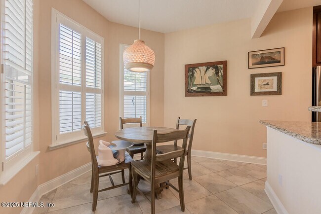 Building Photo - 8543 Glenbury Ct N