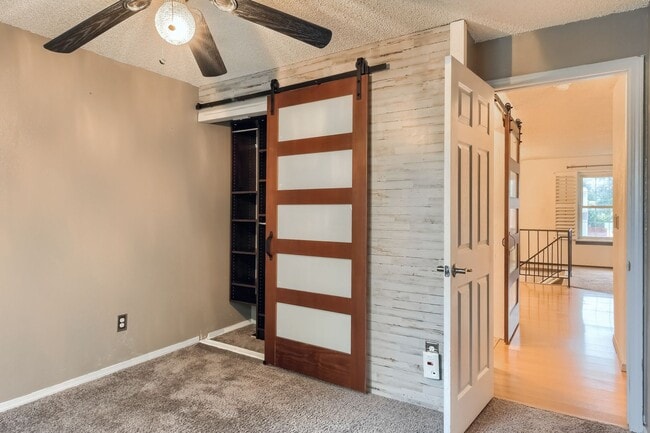 Building Photo - 8488 Prairie Clover Way