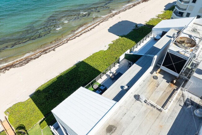 Building Photo - 3115 S Ocean Blvd