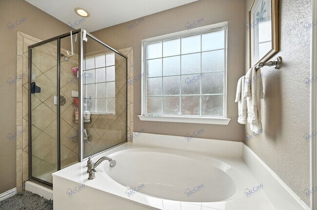 Building Photo - 7912 Adobe Dr