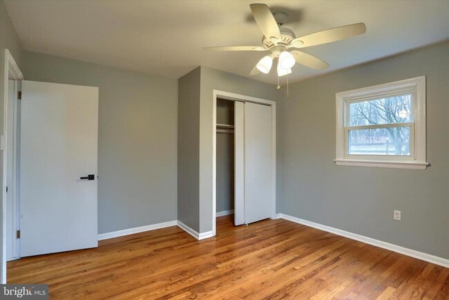 Building Photo - 685 Knight Rd