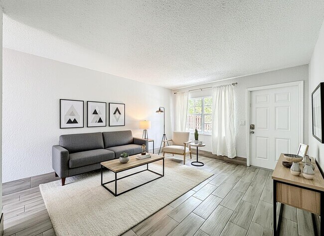 Building Photo - 337 Kenilworth Blvd