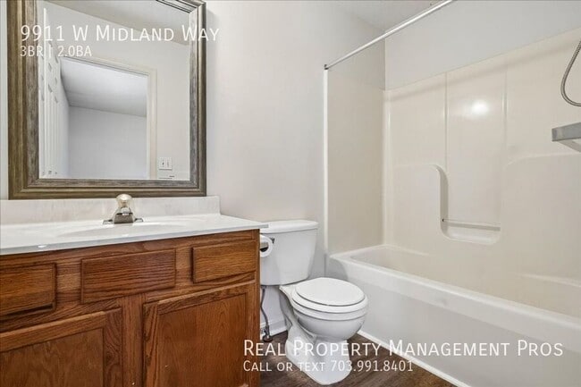 Building Photo - 9911 W Midland Way