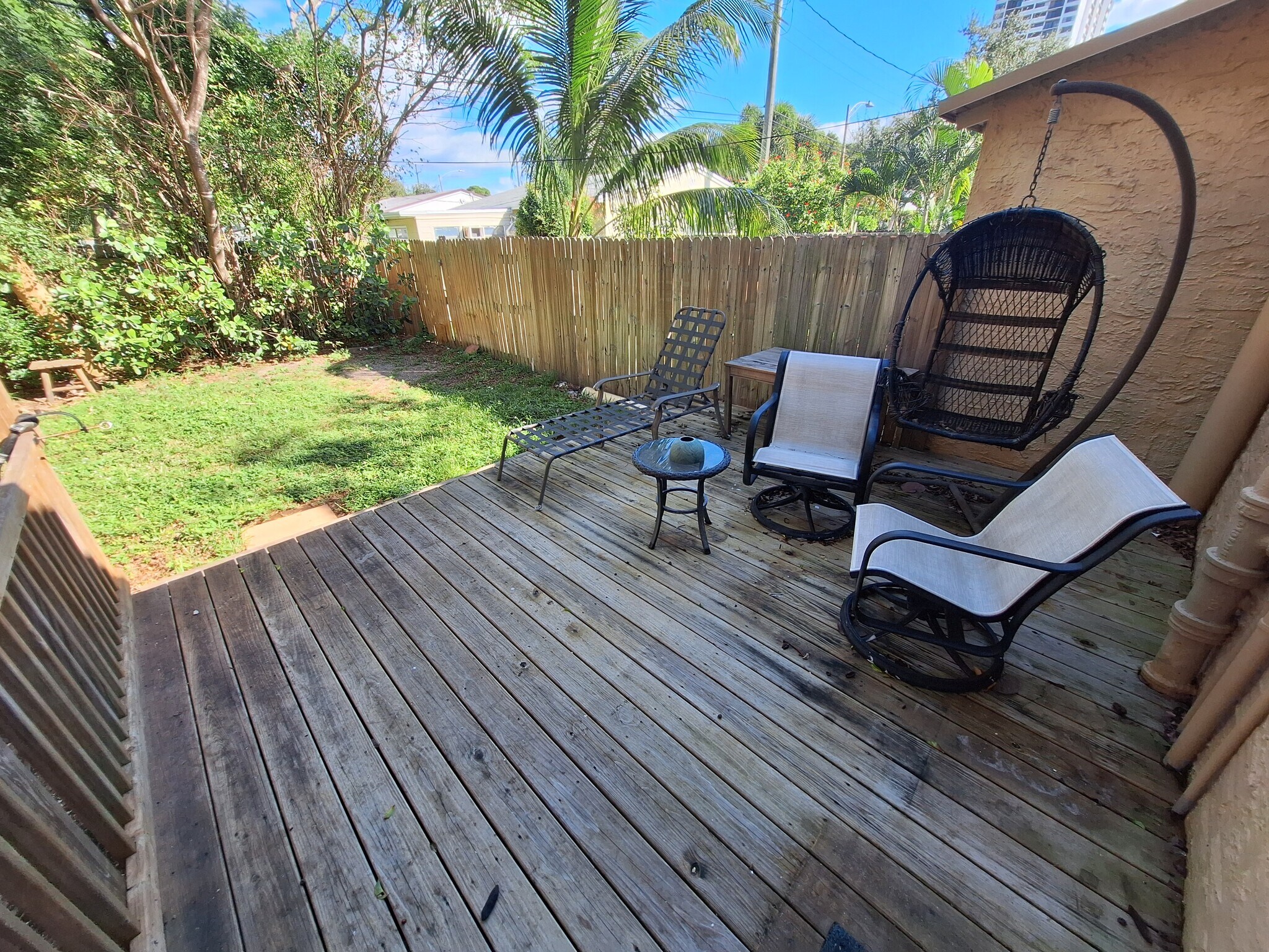 Building Photo - 505 54th St