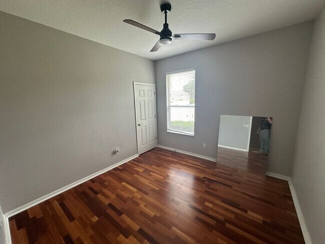 Building Photo - Beautiful 4 Bed 3 Bath Home in Sanford!
