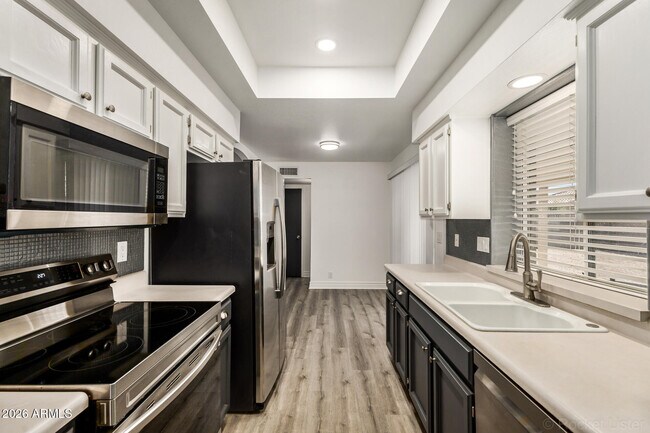 Building Photo - 8227 E Nopal Ave