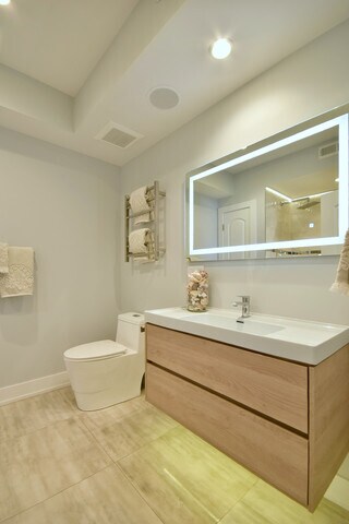 Building Photo - 635 Perrie Dr