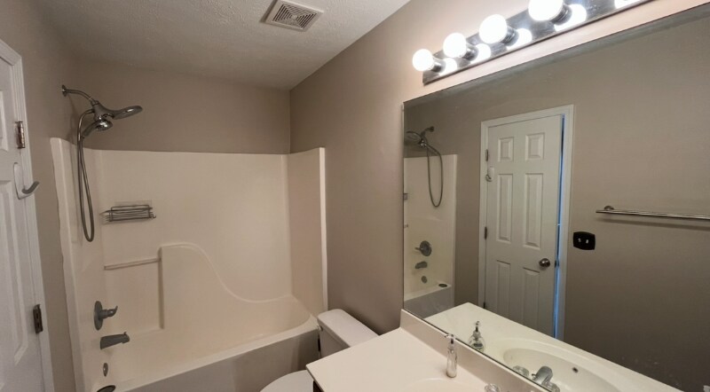 Building Photo - 155 Casbah Run