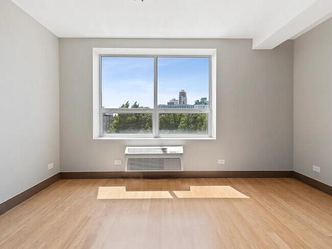 Building Photo - 5-43-43 48th Ave
