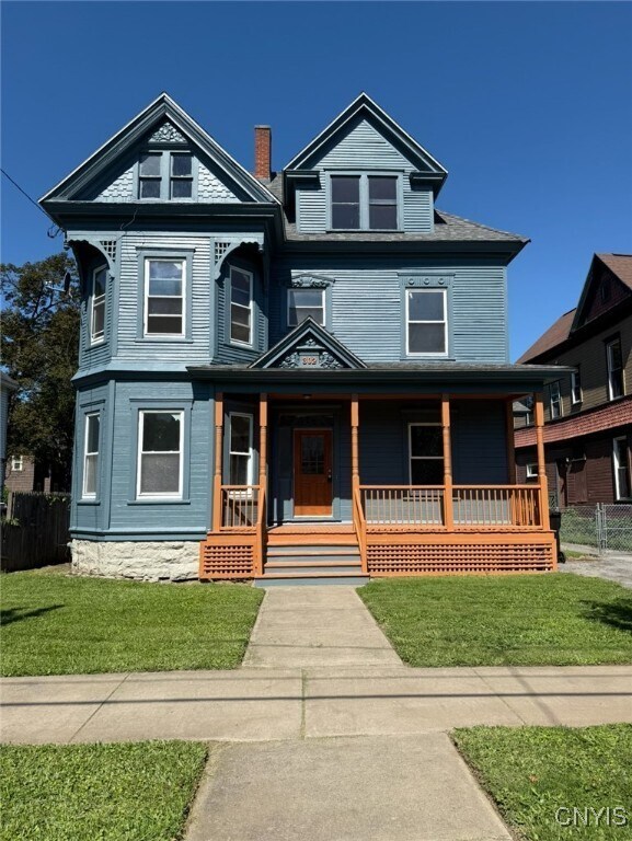 Primary Photo - 302 Kellogg St