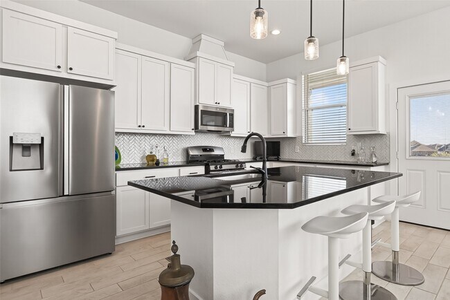 Building Photo - 21163 Medina River Dr